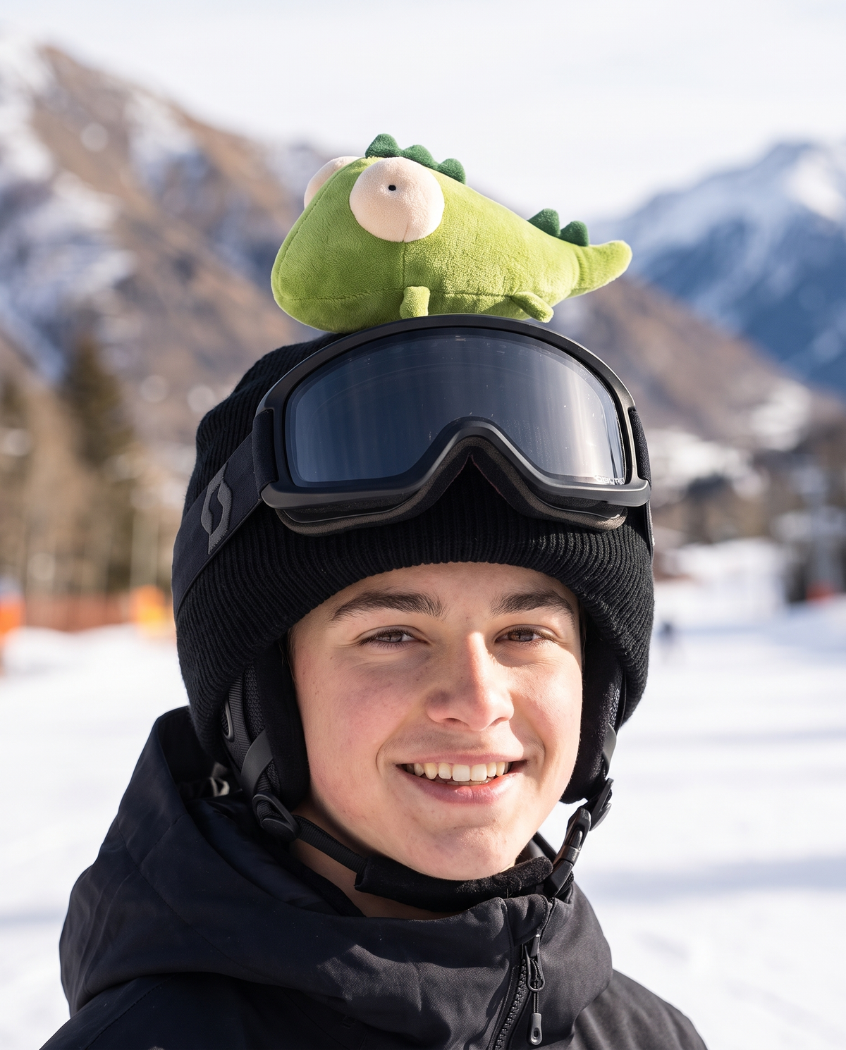 LC Prime Cartoon Helmet Cover — Ski & Snowboard